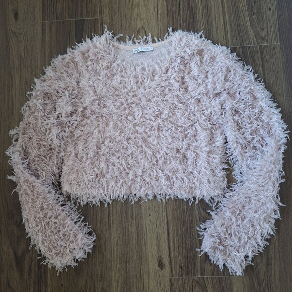 💙 Zara Feather Crop Soft Lightweight Sweater Size S/M Girly Fairy Romantic - Picture 1 of 7
